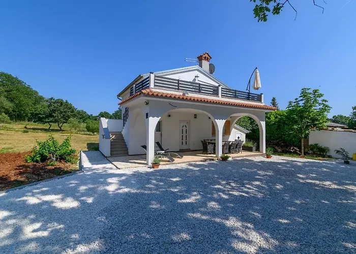 Holiday home Biskupije Veronika Marija