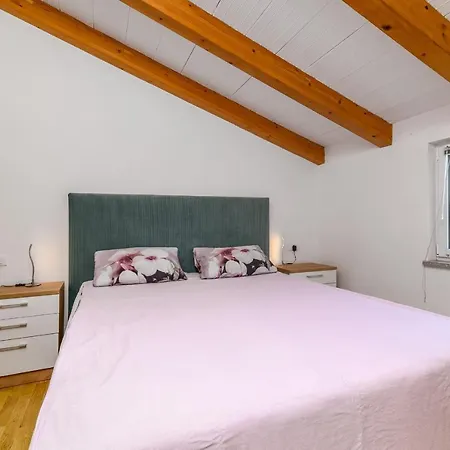 Σπίτι διακοπών Biskupije Veronika Marija *