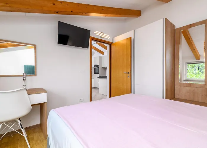 Σπίτι διακοπών Biskupije Veronika Marija Μεντουλίν