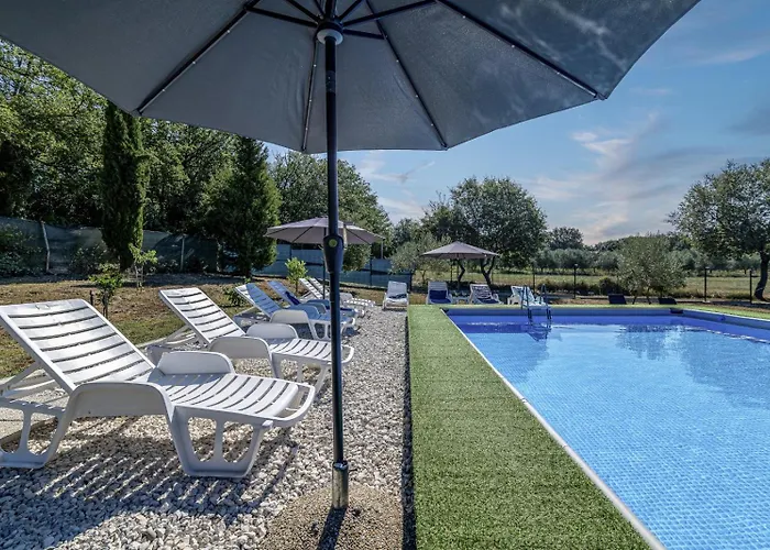 Biskupije Veronika Marija *